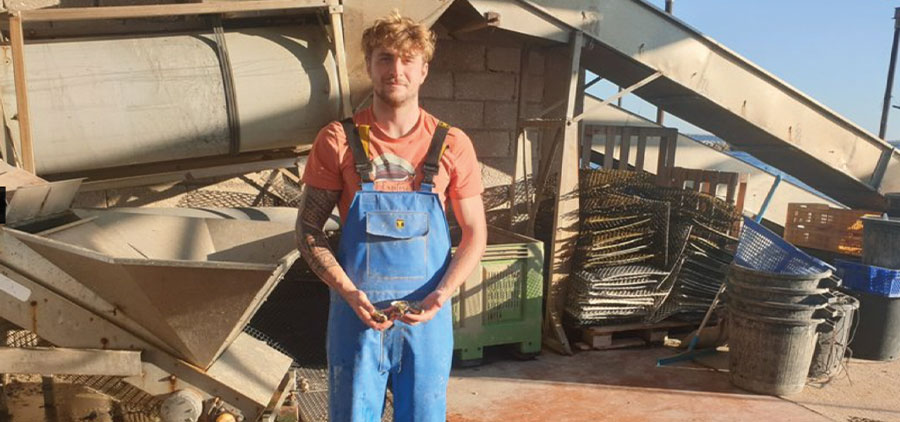 première médaille d'or huitre Quentin et Emmeline à Paris, photo interview presse midi libre